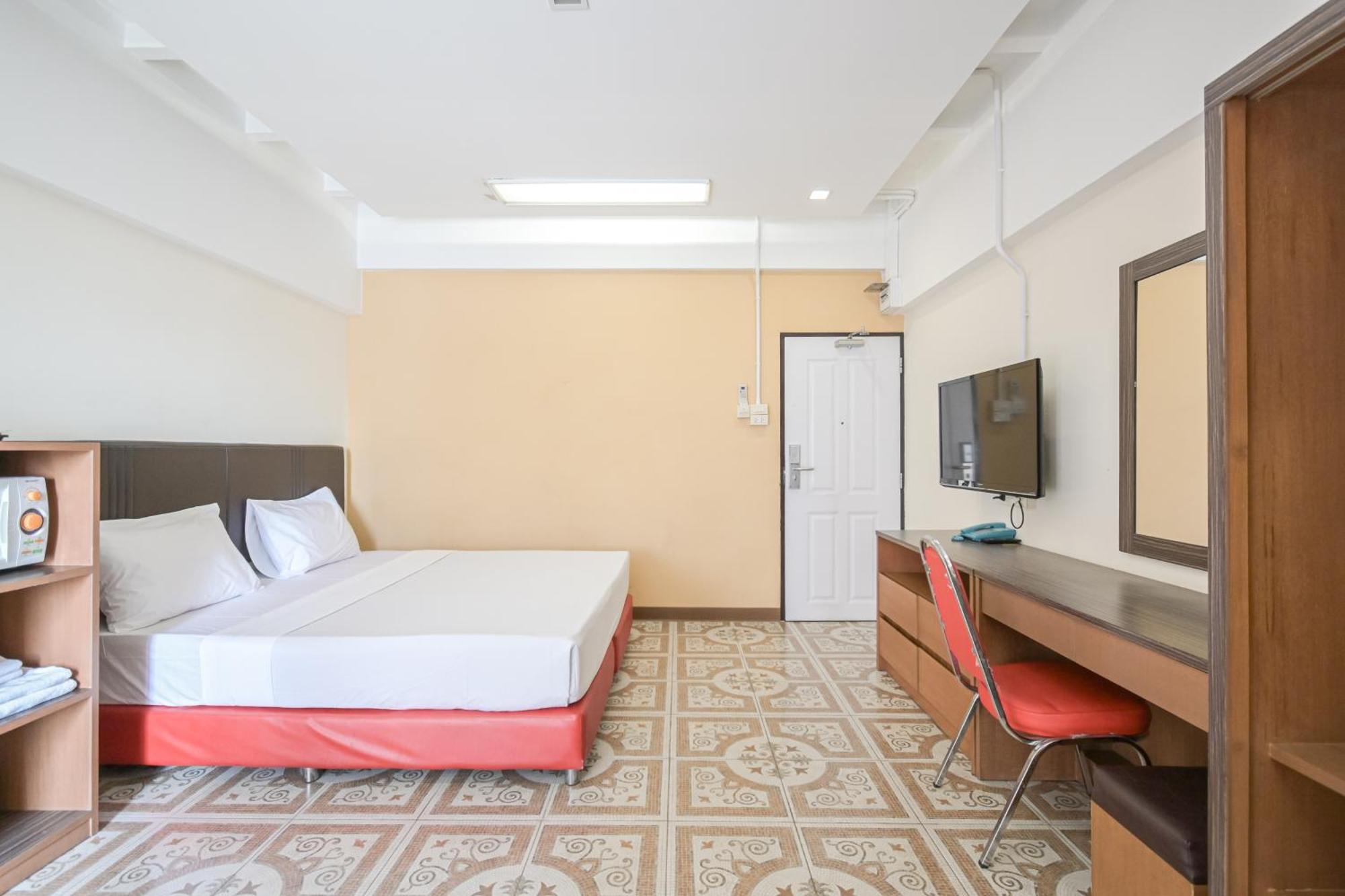 Ac Habitat Bangkok Aparthotel Buitenkant foto