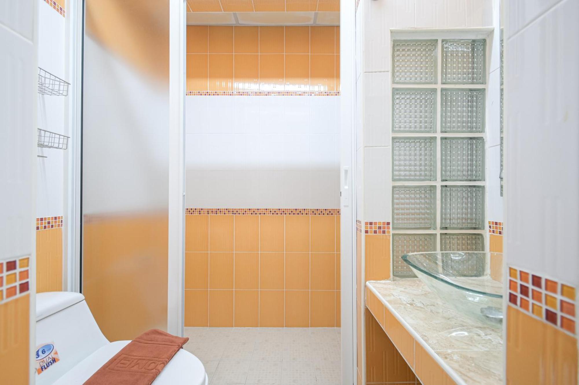 Ac Habitat Bangkok Aparthotel Buitenkant foto